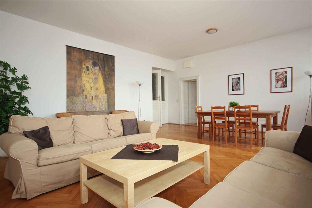 Leo Apartments Old Town Praha Exteriér fotografie