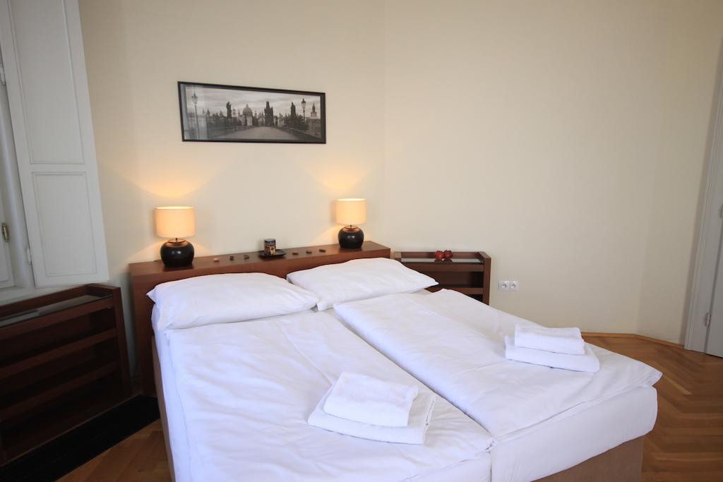 Leo Apartments Old Town Praha Pokoj fotografie