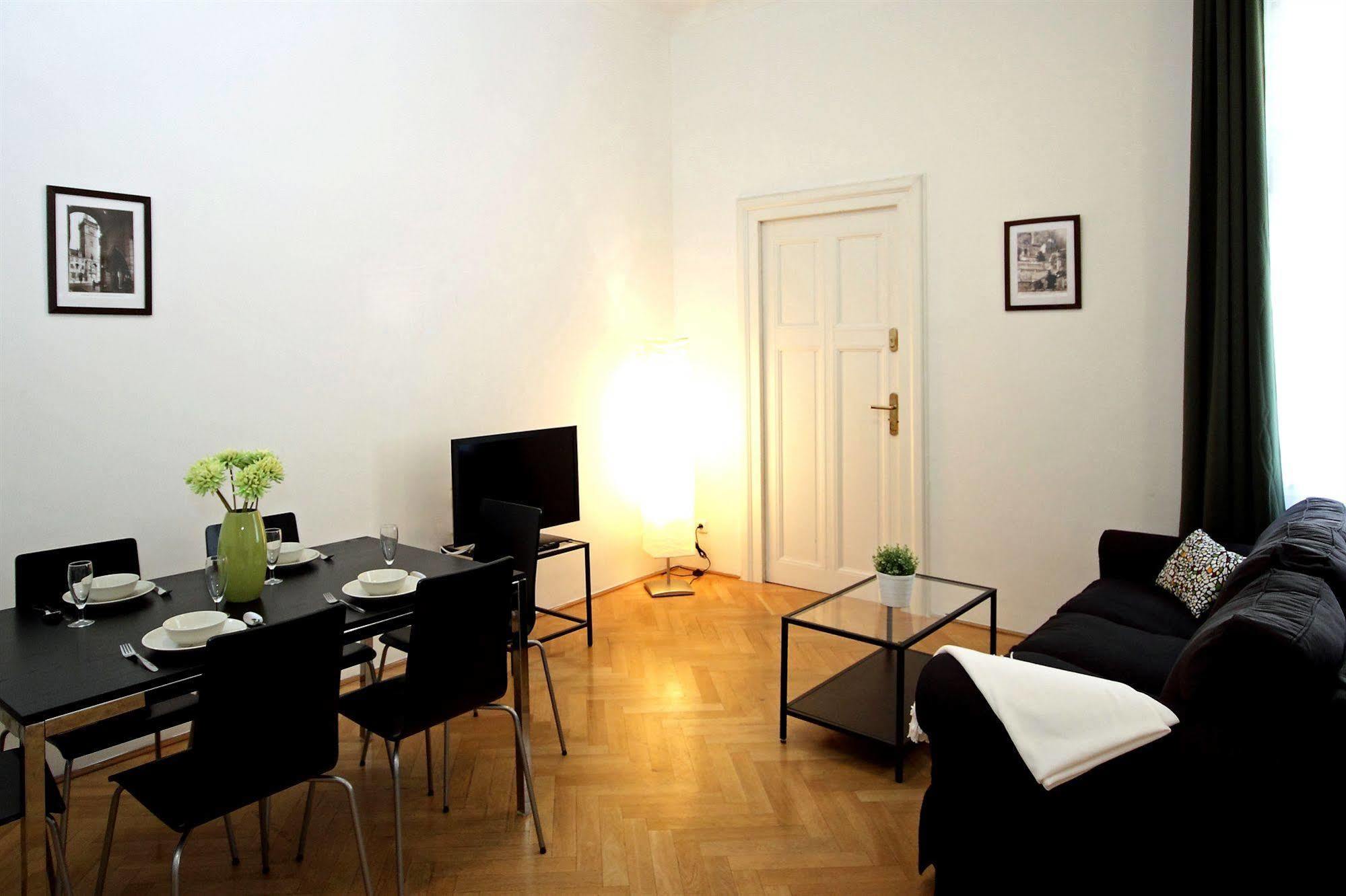 Leo Apartments Old Town Praha Exteriér fotografie