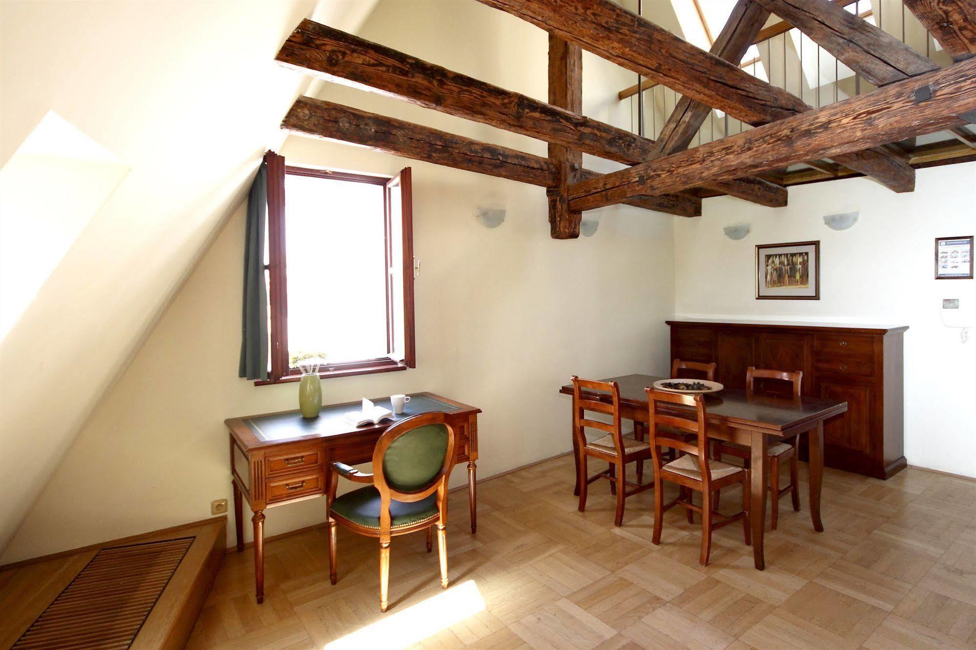 Leo Apartments Old Town Praha Exteriér fotografie