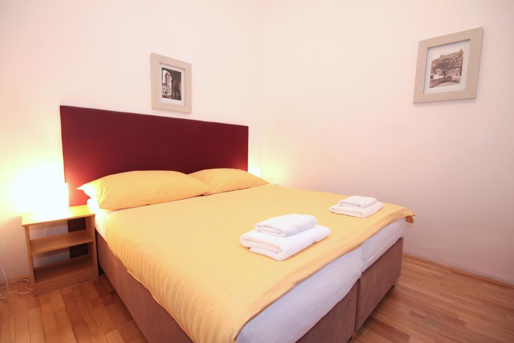 Leo Apartments Old Town Praha Pokoj fotografie